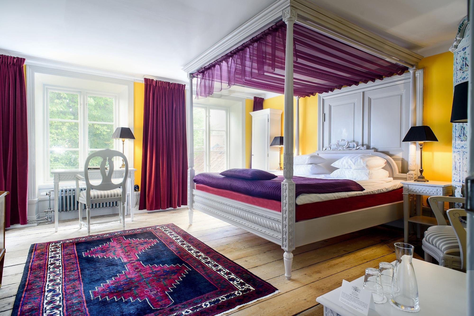 Hotel Hellstens Malmgard 3*